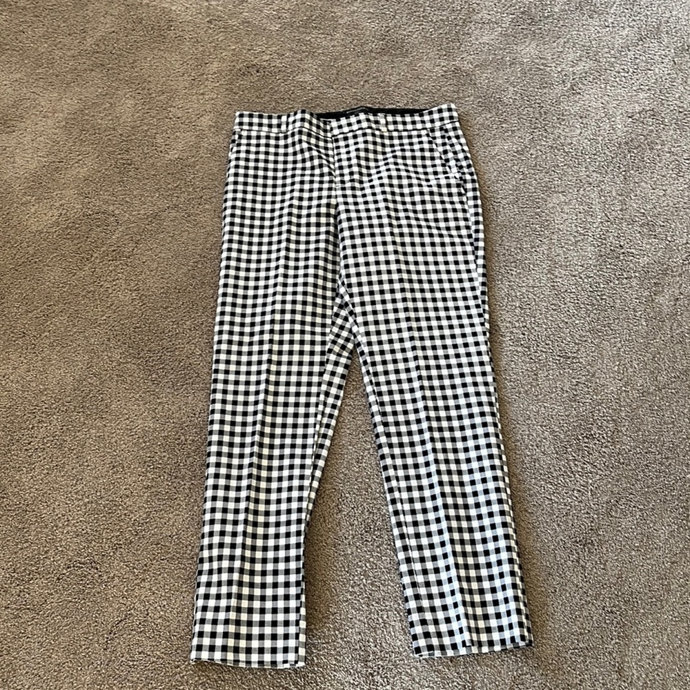 Banana republic black and white Ryan pant
